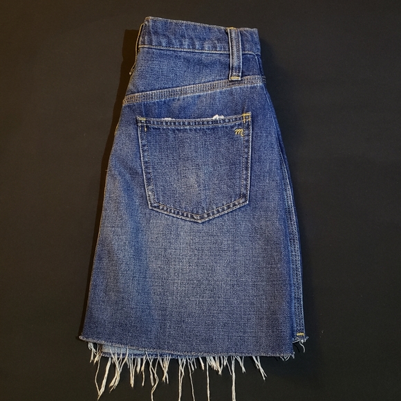 Madewell Rigid Distressed Denim Mini Skirt. 24 - Picture 12 of 16